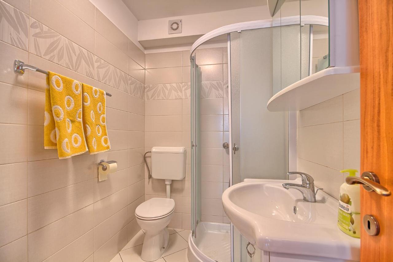 Apartments Gilly 1 普莱曼图拉 外观 照片