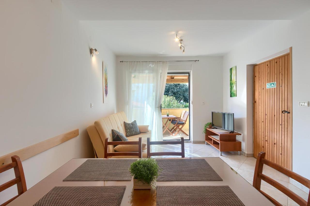 Apartments Gilly 1 普莱曼图拉 外观 照片