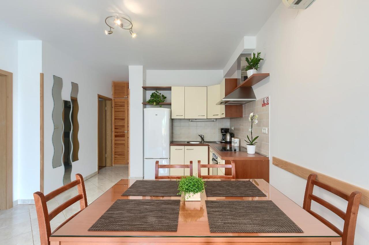 Apartments Gilly 1 普莱曼图拉 外观 照片